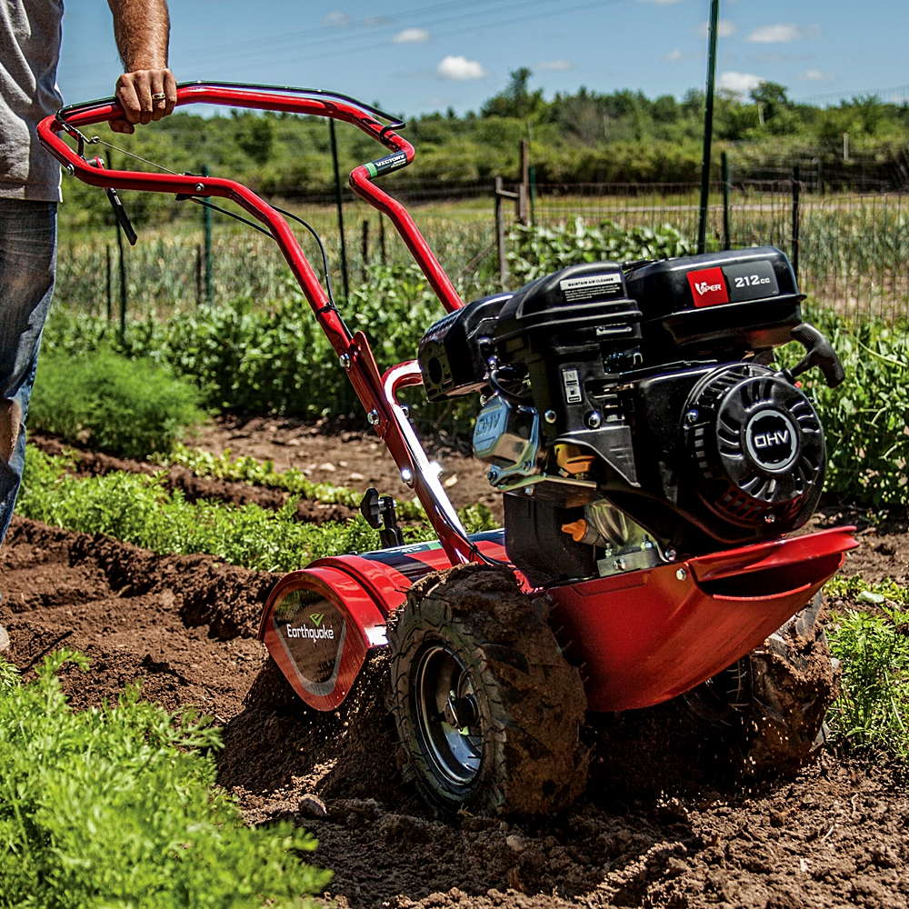 LAWN & GARDEN EQUIPMENT