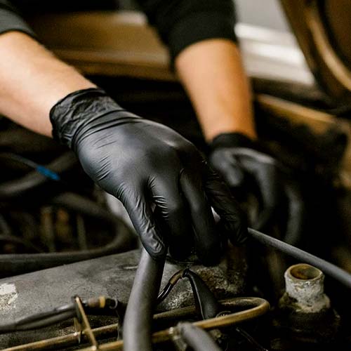 Gloveworks Black Nitrile Industrial Gloves 100 count Atlas